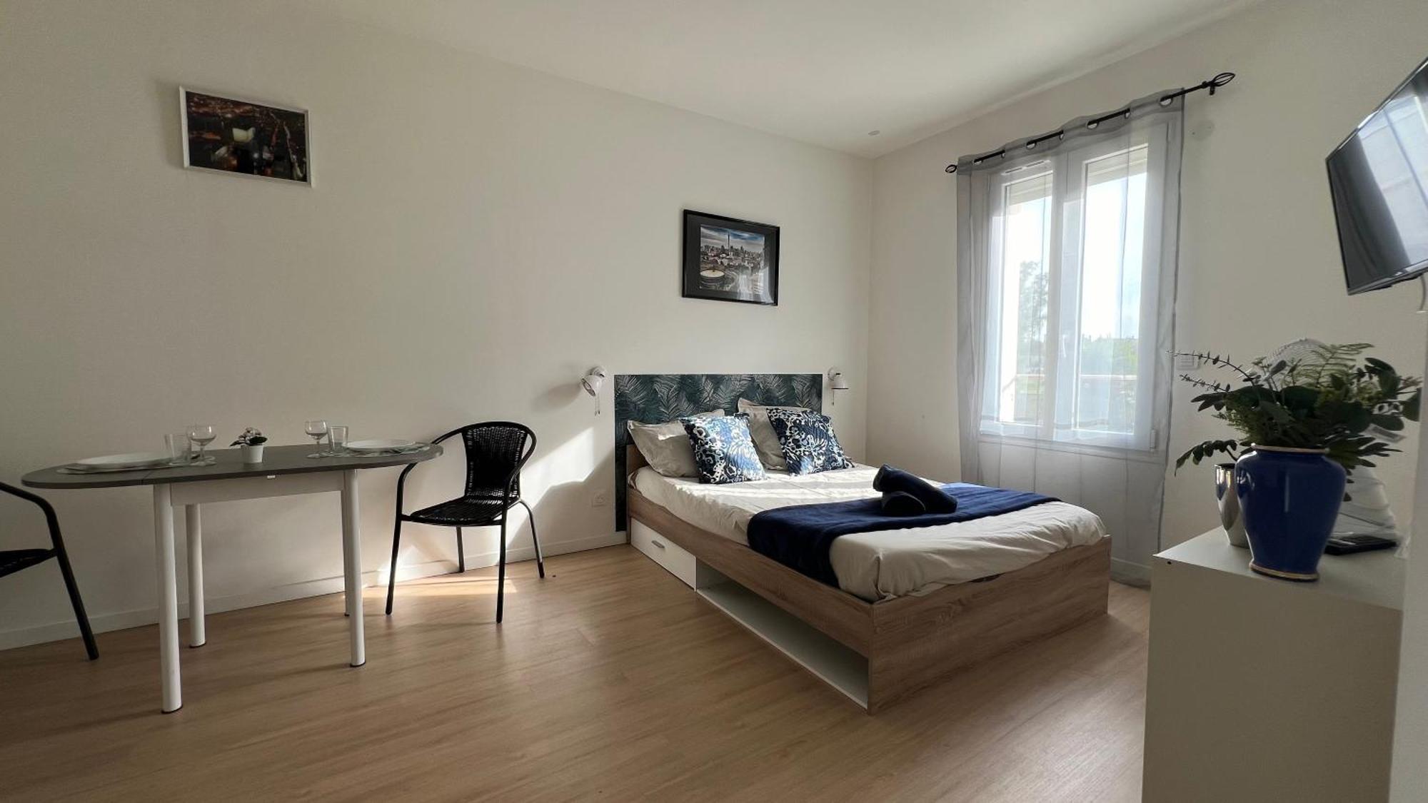 Studios Cozy Proche Gare Tgv Châtellerault Eksteriør bilde