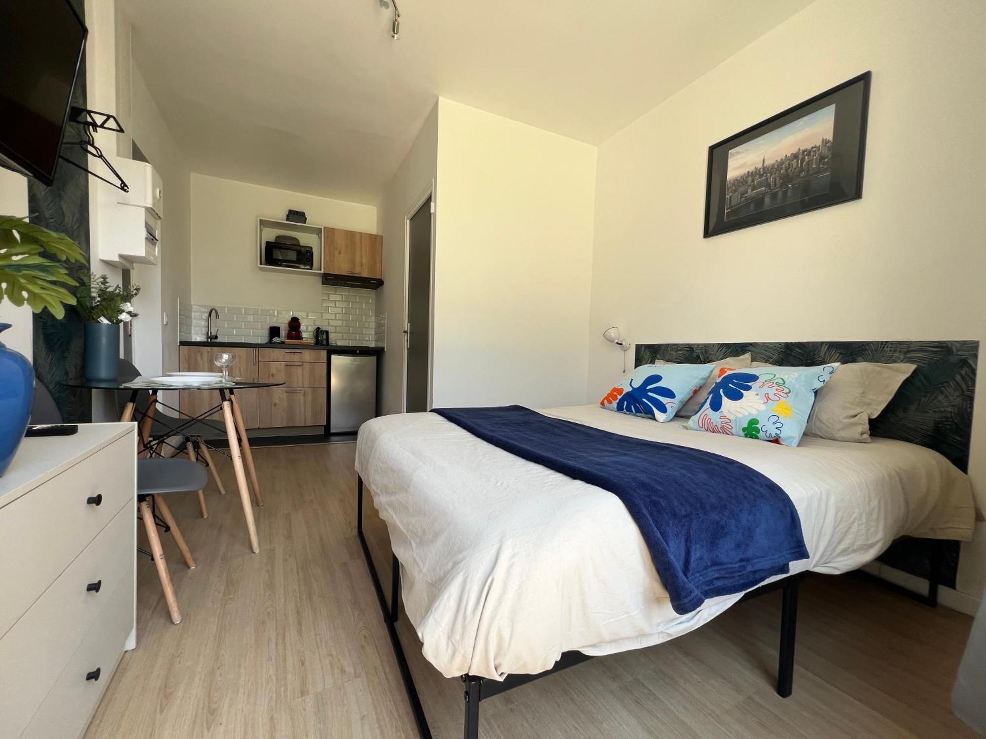 Studios Cozy Proche Gare Tgv Châtellerault Eksteriør bilde