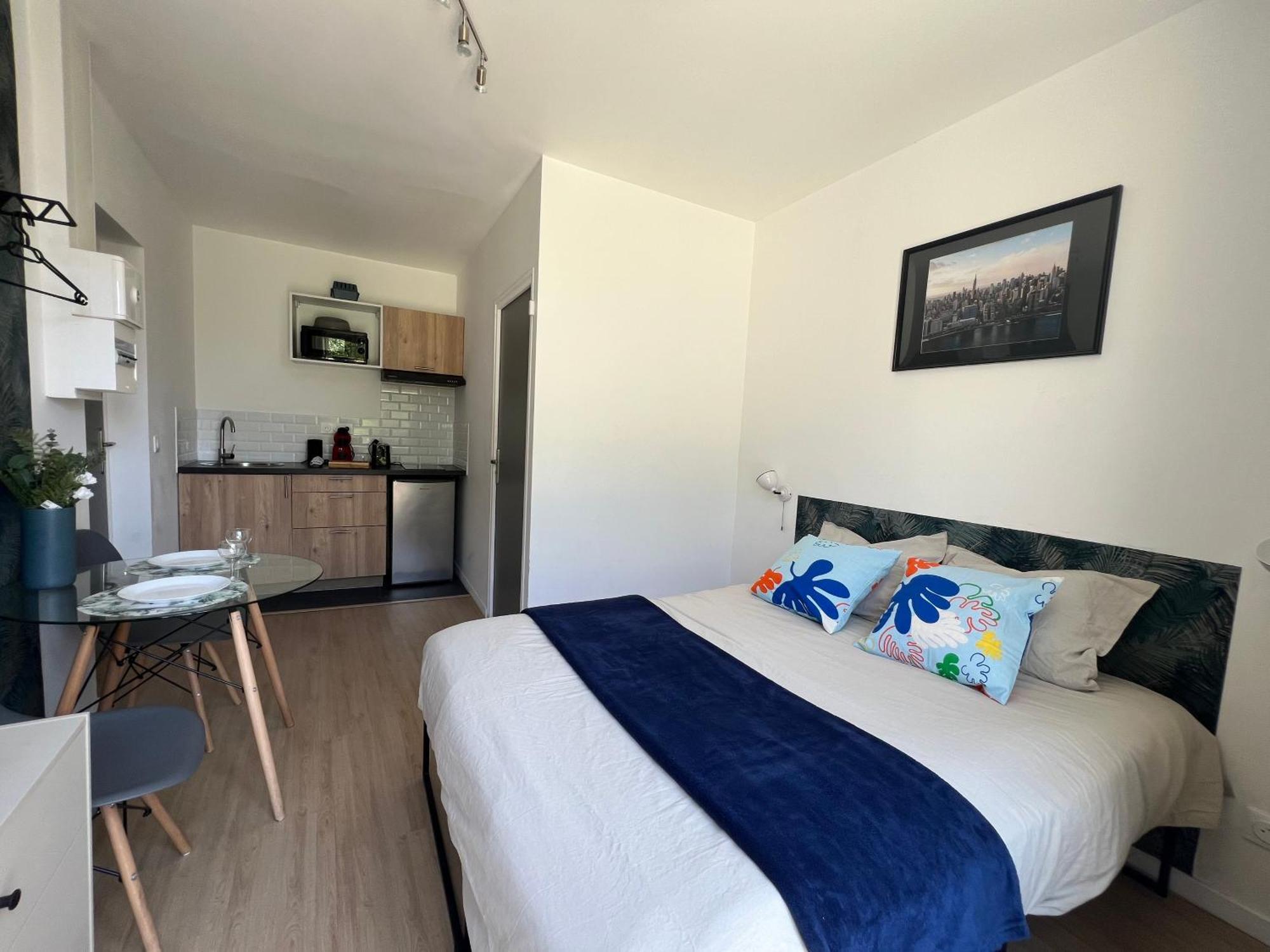 Studios Cozy Proche Gare Tgv Châtellerault Eksteriør bilde